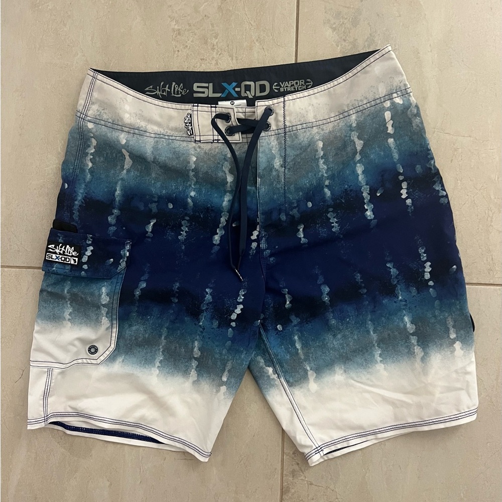 Salt Life Men's SLXQD vapor stretch surf swim shorts size 34